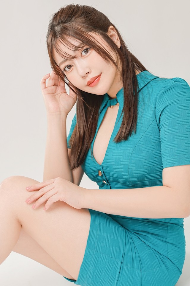 妃 えりなプロフィール写真5